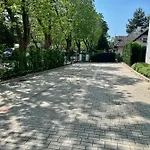 Azur Port Balaton * شيوفوك