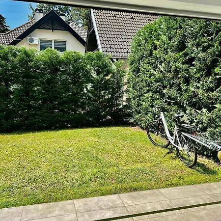 Azur Port With Free Wellness Apartman